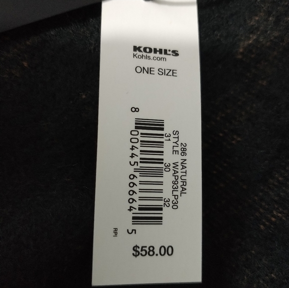 Apt. 9. Animal Print Reversible Cape Wrap OS - Picture 10 of 10